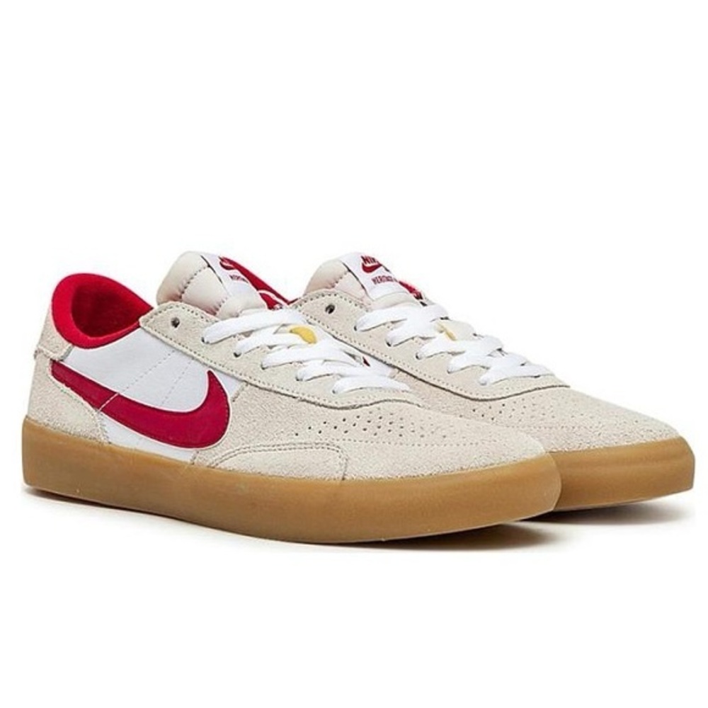 Nike SB Heritage Vulc Sneakers White/ Cardinal Red Gum Sole Size 7Y / Women 8.5